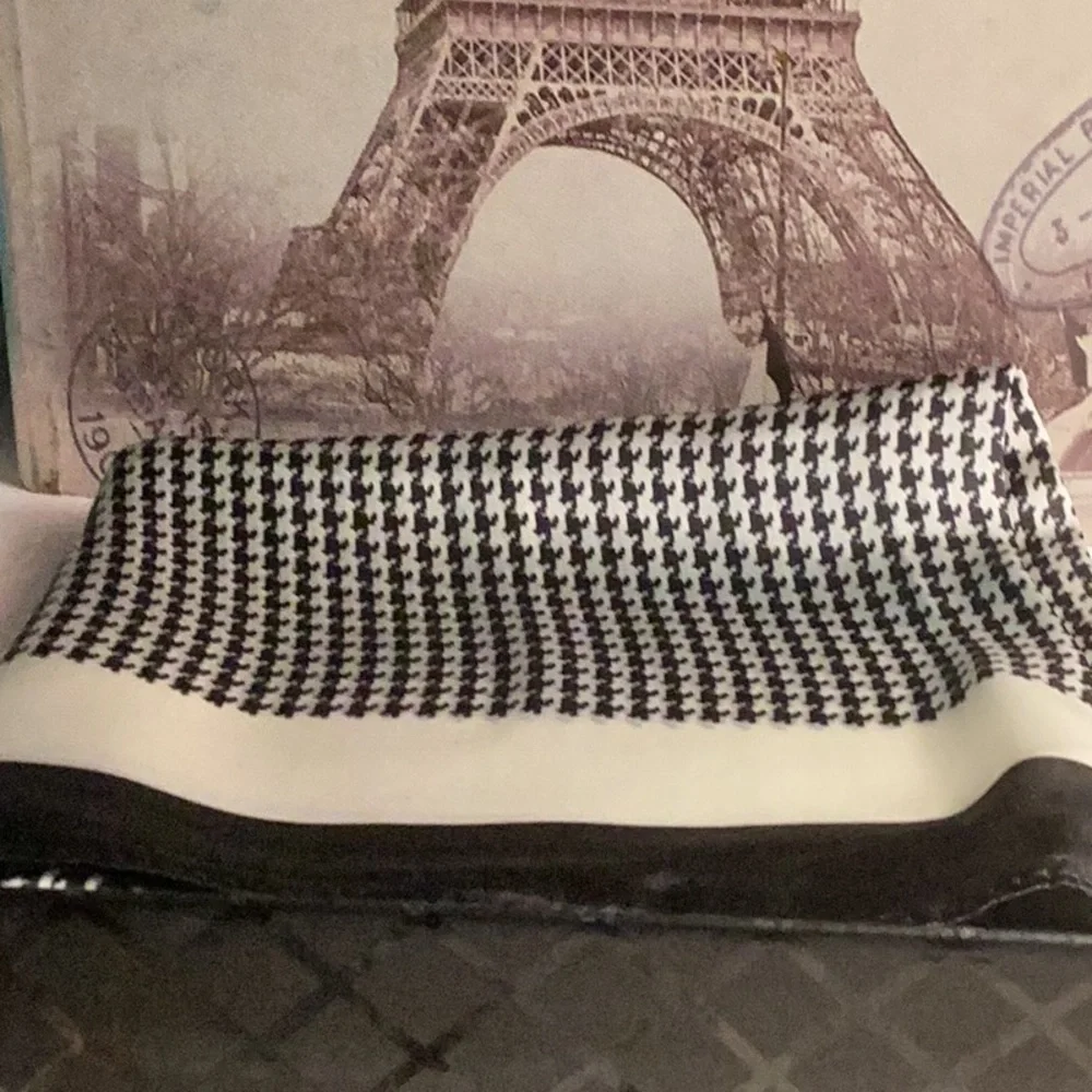 New HOUNDSTOOTH Scarf “LAST ONE” - Picture 8 of 14